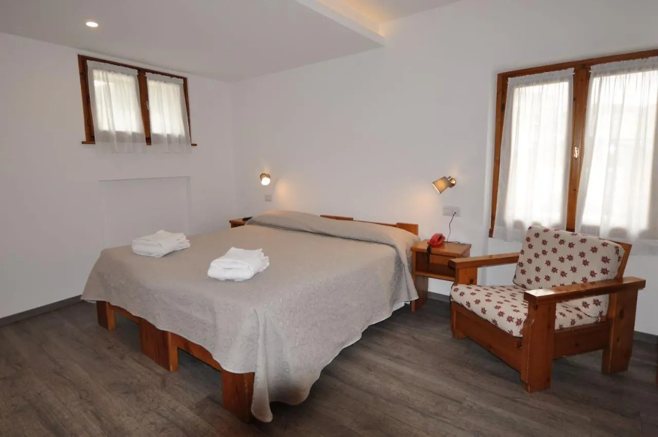 Hotel Meublé Albergo Dante Bormio