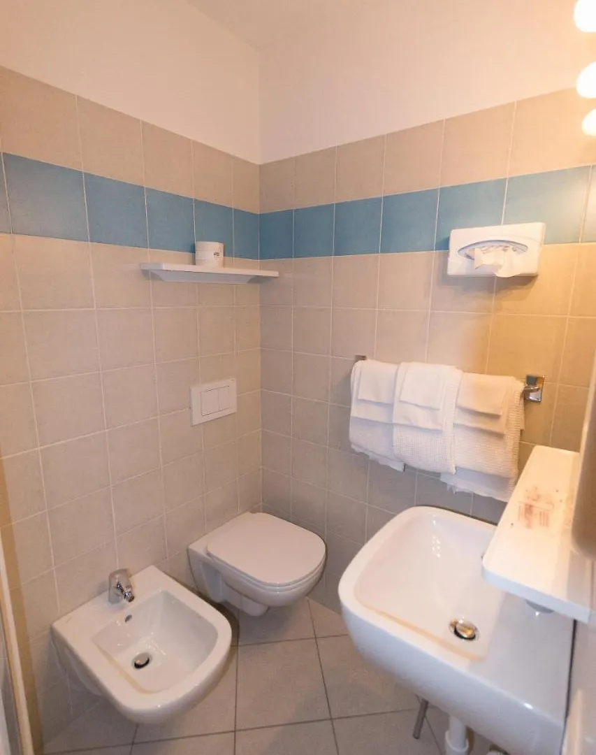 ** Hotel Meublé Albergo Dante Bormio Italie