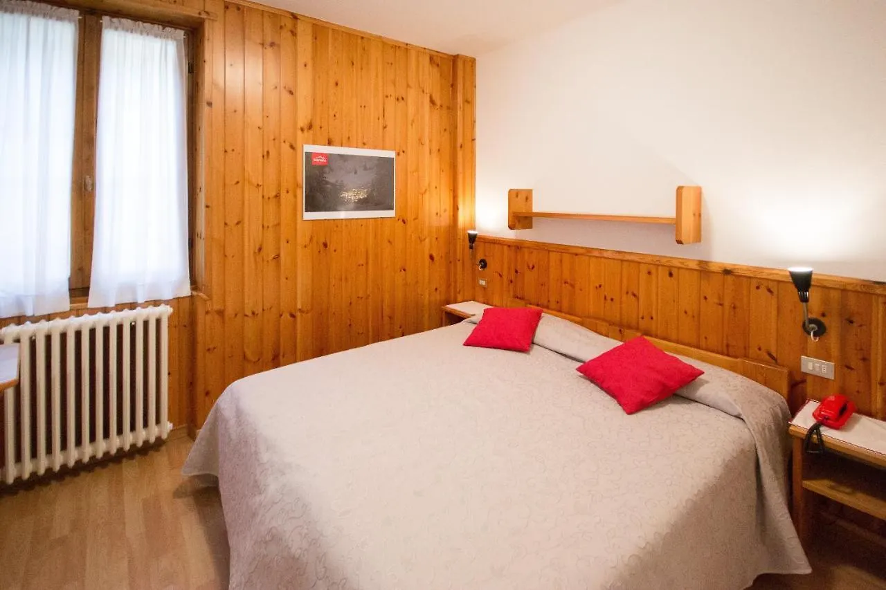 Meublé Albergo Dante Bormio Hotel